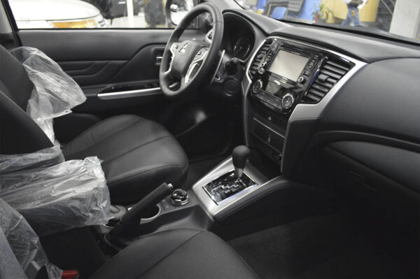 L200-18KM - Imagen 5