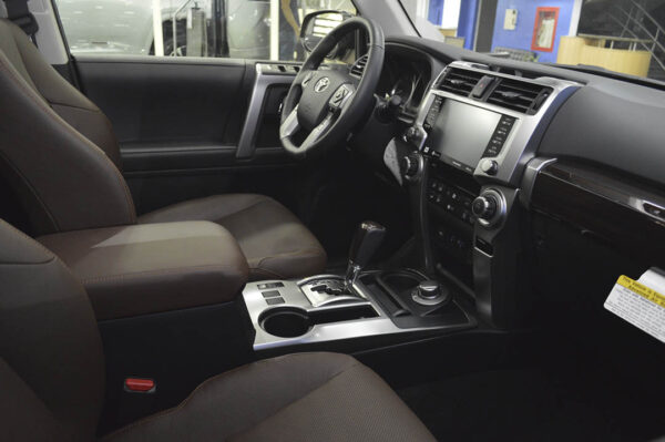 4Runner - 102MI - Imagen 5