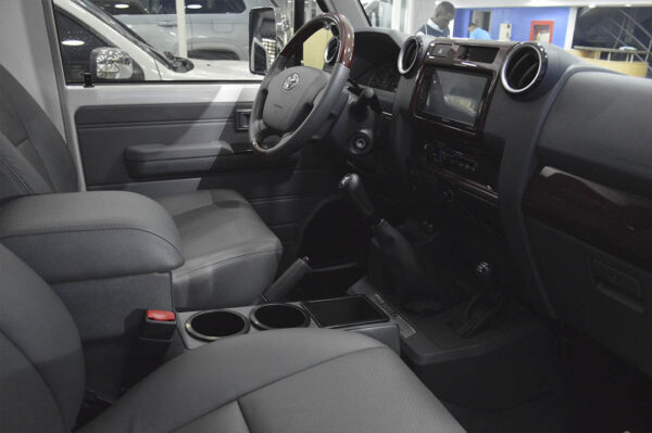 Land Cruiser - 4062KM - Imagen 5