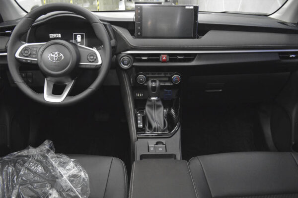 Yaris - 45KM - Imagen 4