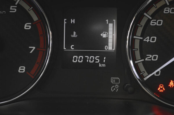 L200- 7051KM - Imagen 6