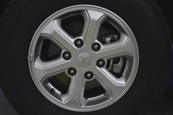 L200- 7051KM - Imagen 7