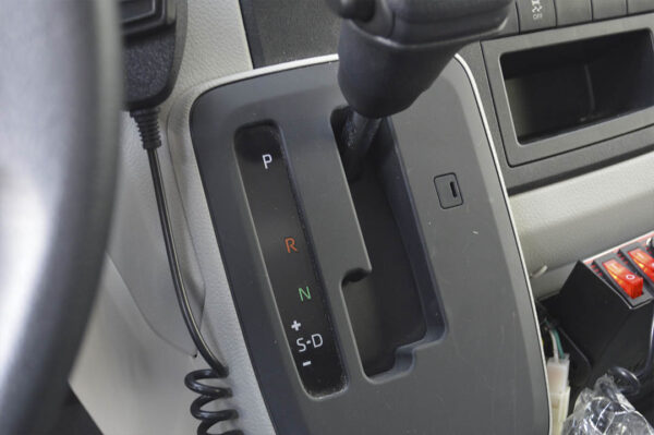 Hiace - 74KM - Imagen 7