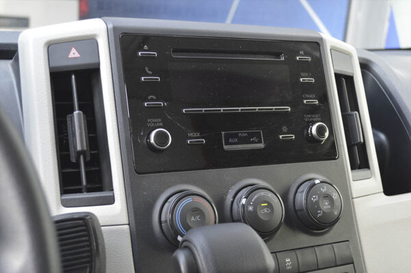 Hiace - 74KM - Imagen 8
