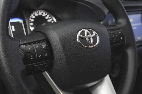 Hilux - 25131KM - Imagen 11
