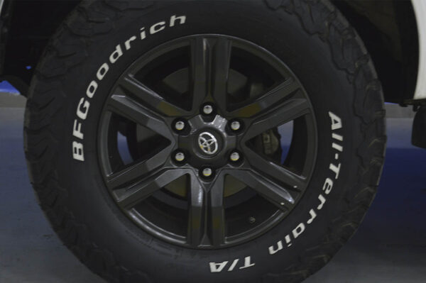 Hilux - 25131KM - Imagen 7