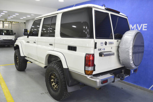 Land Cruiser - 15087KM - Imagen 3