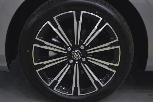 Yaris - 30KM - Imagen 6