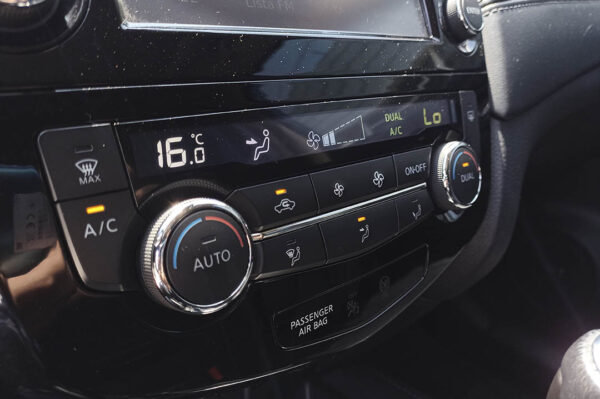 X-TRAIL 95772KM - Imagen 9