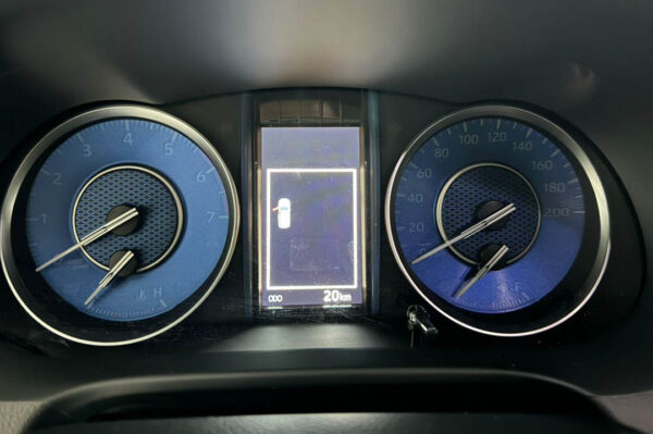 Fortuner - 20KM - Imagen 6