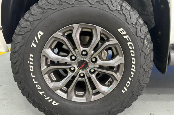 Fortuner - 73408KM - Imagen 8
