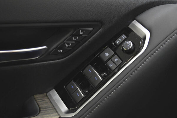 Land Cruiser - 71KM - Imagen 13