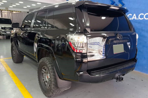 4Runner - 31664MI - Imagen 3