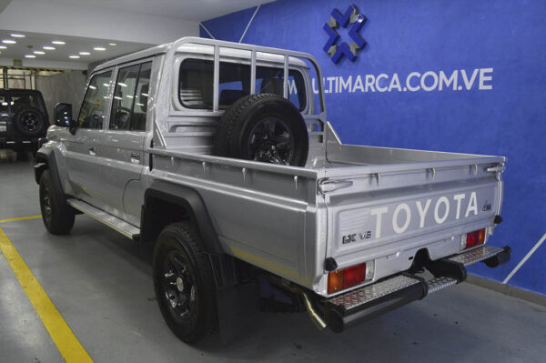 Land Cruiser - 60KM - Imagen 3