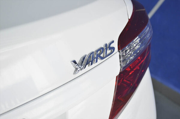 Yaris - 52205KM - Imagen 12