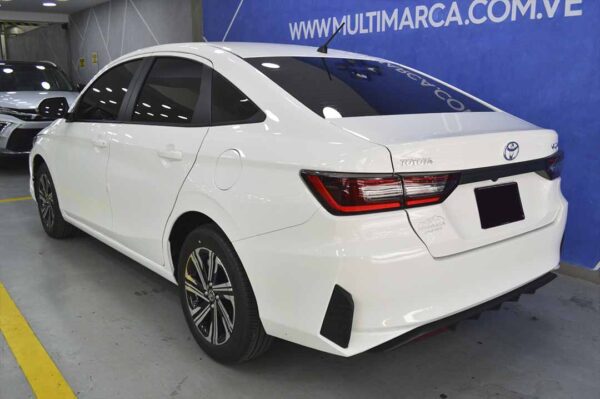 Yaris - 71KM - Imagen 3
