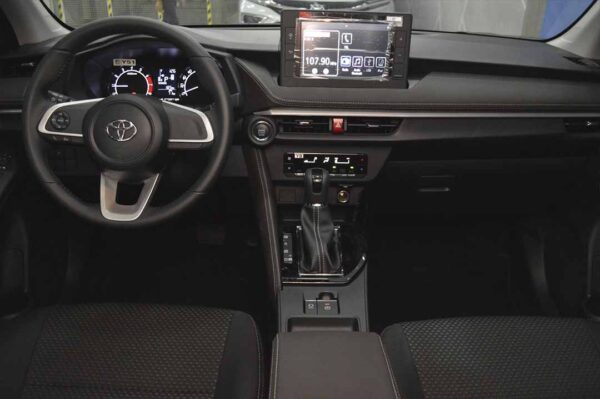 Yaris - 71KM - Imagen 4