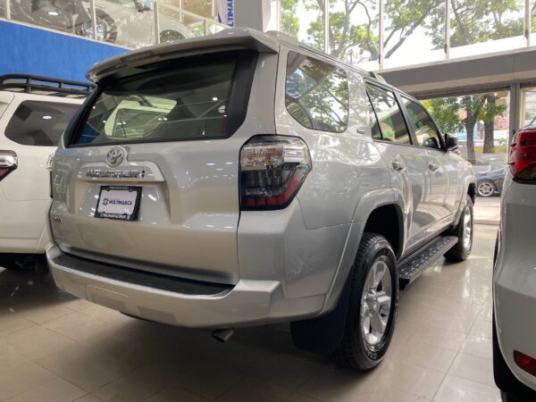 4Runner - 55KM - Imagen 3