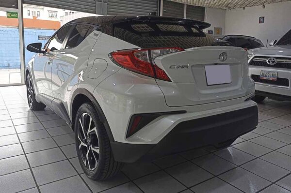 C-HR - 29580KM - Imagen 3