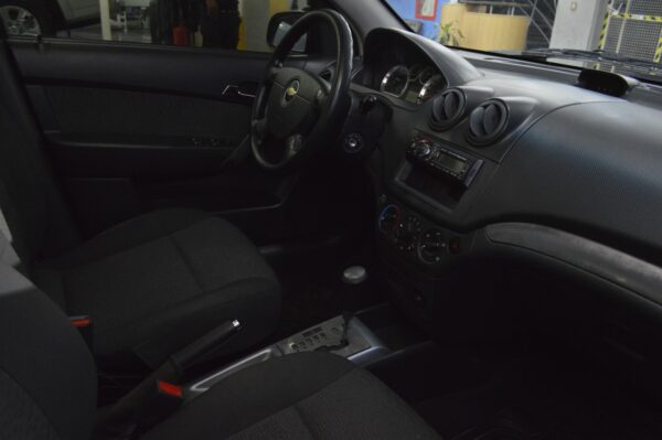 Aveo - 85273KM - Imagen 5