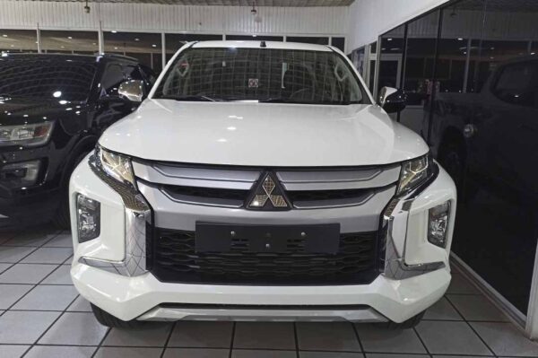 L200- 231KM - Imagen 3