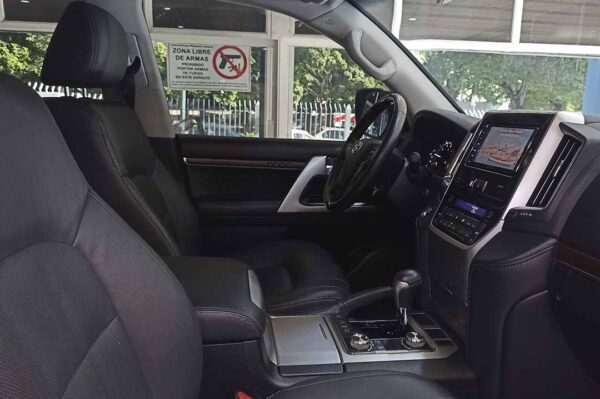 Land Cruiser - 64976KM - Imagen 5
