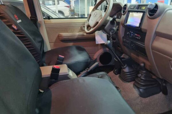 Land Cruiser - 13396KM - Imagen 5