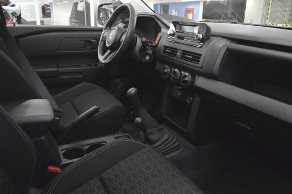 L200- 68KM - Imagen 5