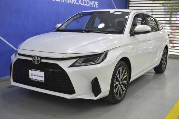 Yaris - 27KM