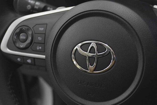 Yaris - 27KM - Imagen 10