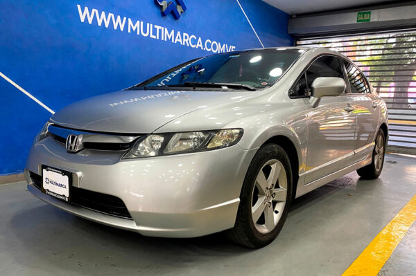 Civic - 104995KM
