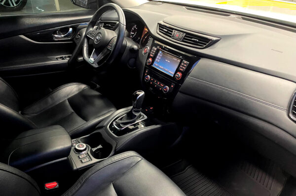 X-TRAIL 10870KM - Imagen 5