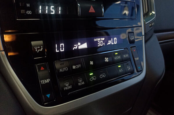 Land Cruiser - 18553KM - Imagen 8