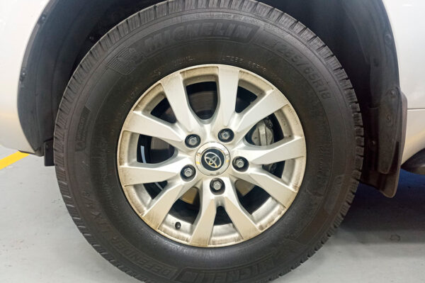 Land Cruiser - 18553KM - Imagen 7
