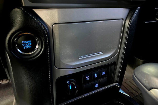 Land Cruiser - 6665KM - Imagen 10