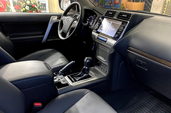 Land Cruiser - 10144KM - Imagen 5