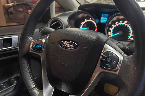 Fiesta - 47362KM - Imagen 9