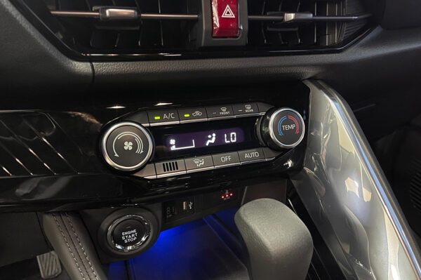 Yaris - 135KM - Imagen 11