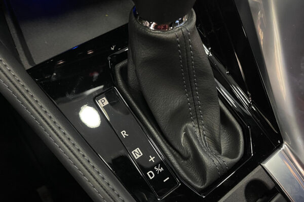 Yaris - 30KM - Imagen 9