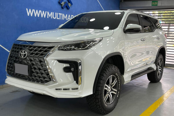 Fortuner - 4945KM