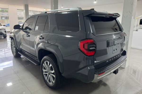 4Runner - 0KM - Imagen 3