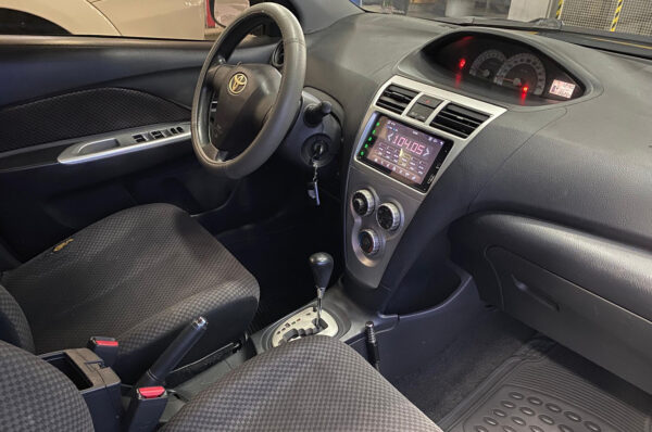 Yaris - 186254KM - Imagen 5