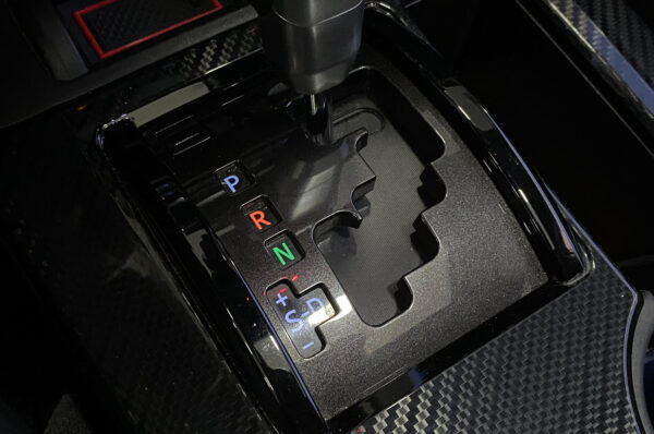 4Runner - 32396KM - Imagen 8