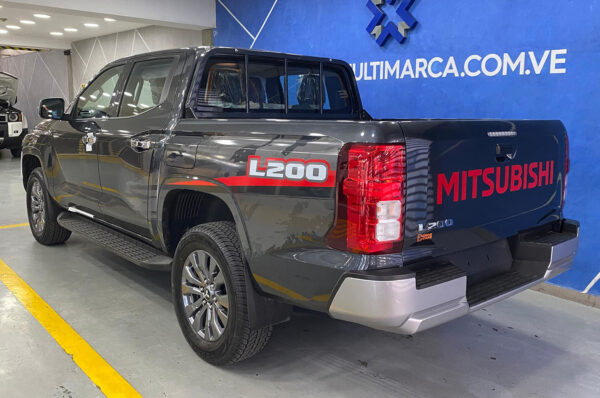 L200- 1946KM - Imagen 3