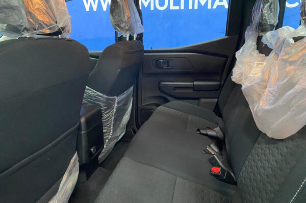L200- 1946KM - Imagen 13