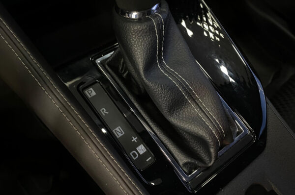 Yaris - 32387KM - Imagen 9