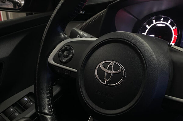 Yaris - 32387KM - Imagen 13