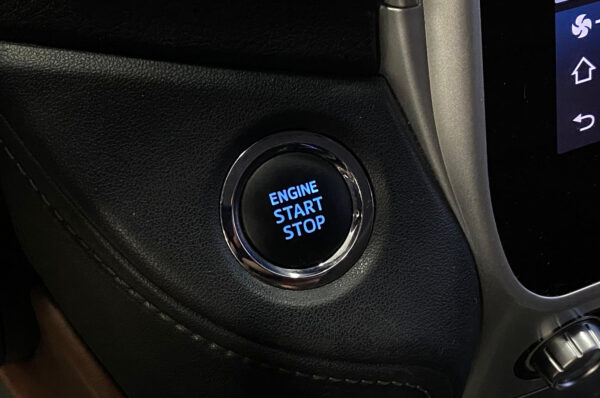 Land Cruiser - 73336KM - Imagen 11